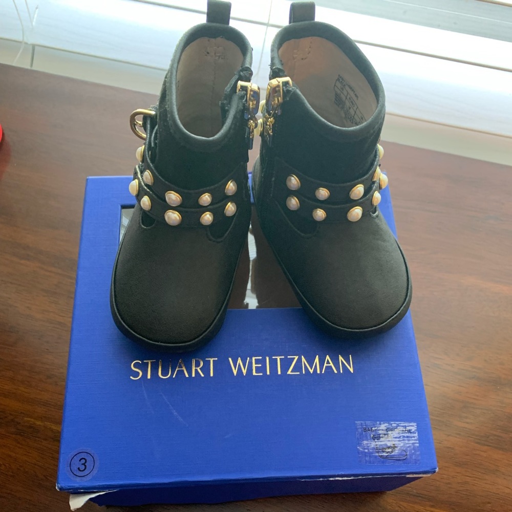Black Stuart Weizman boots